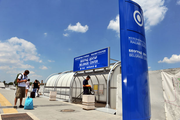 Прокоп: Недостају инфо-табле на енглеском 